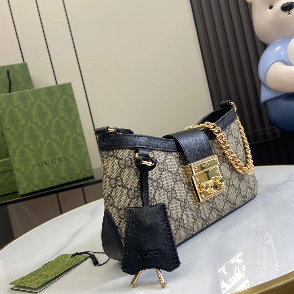 Women bag