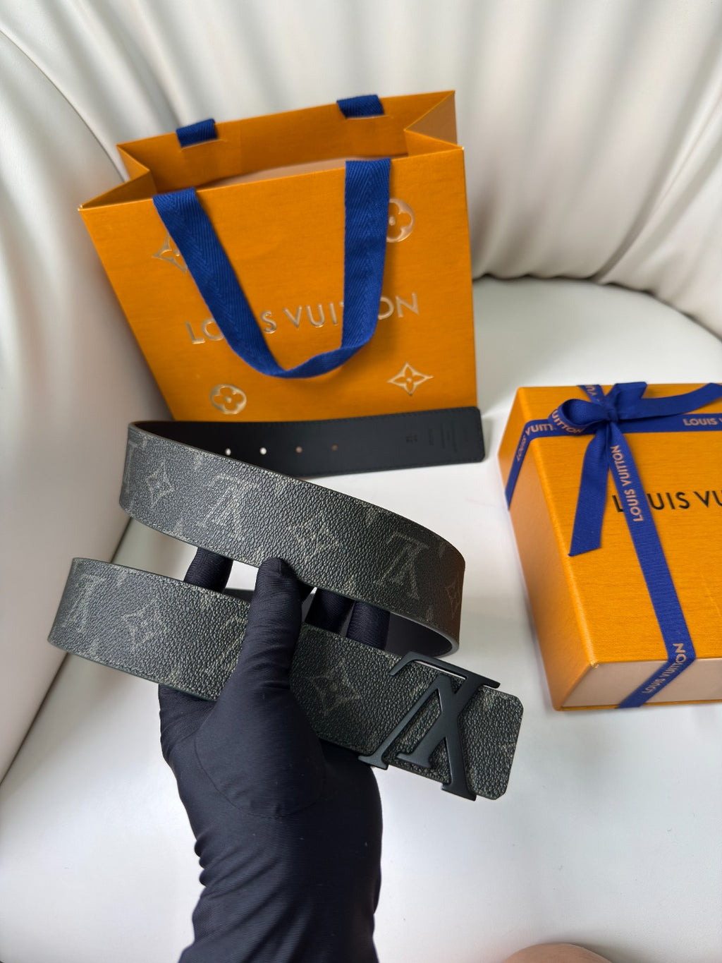 Men belt