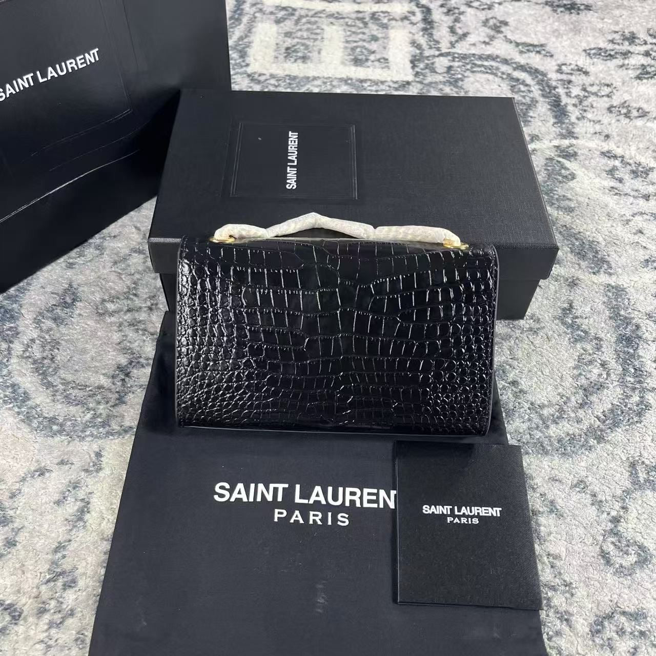 WOMEN BAG