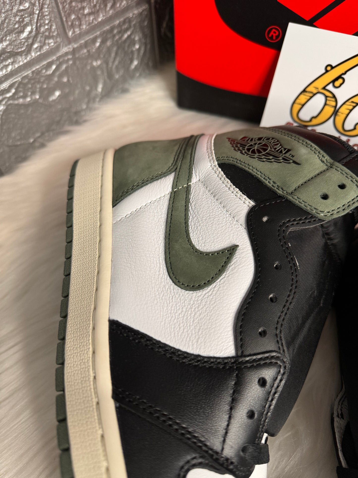 Unisex Sneakers