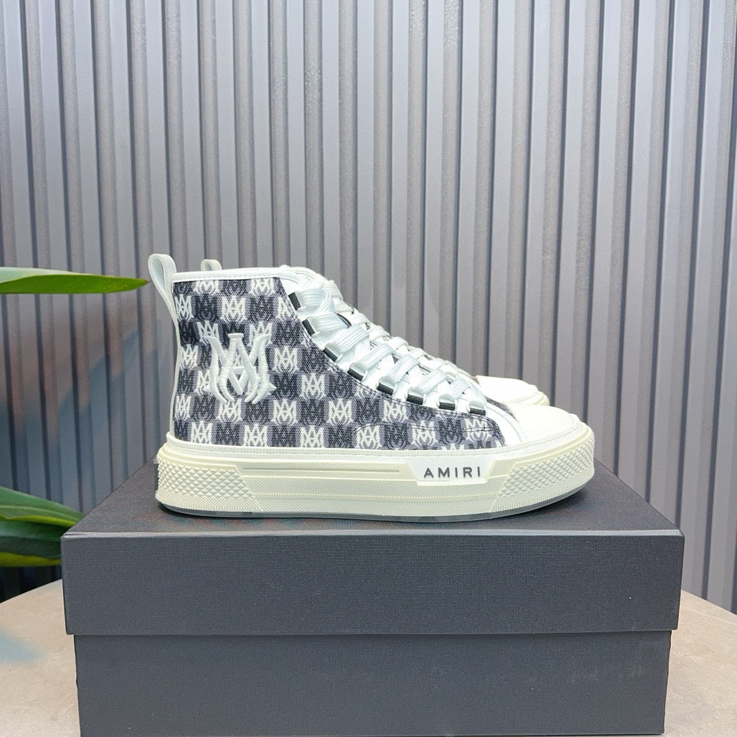 Unisex sneakers