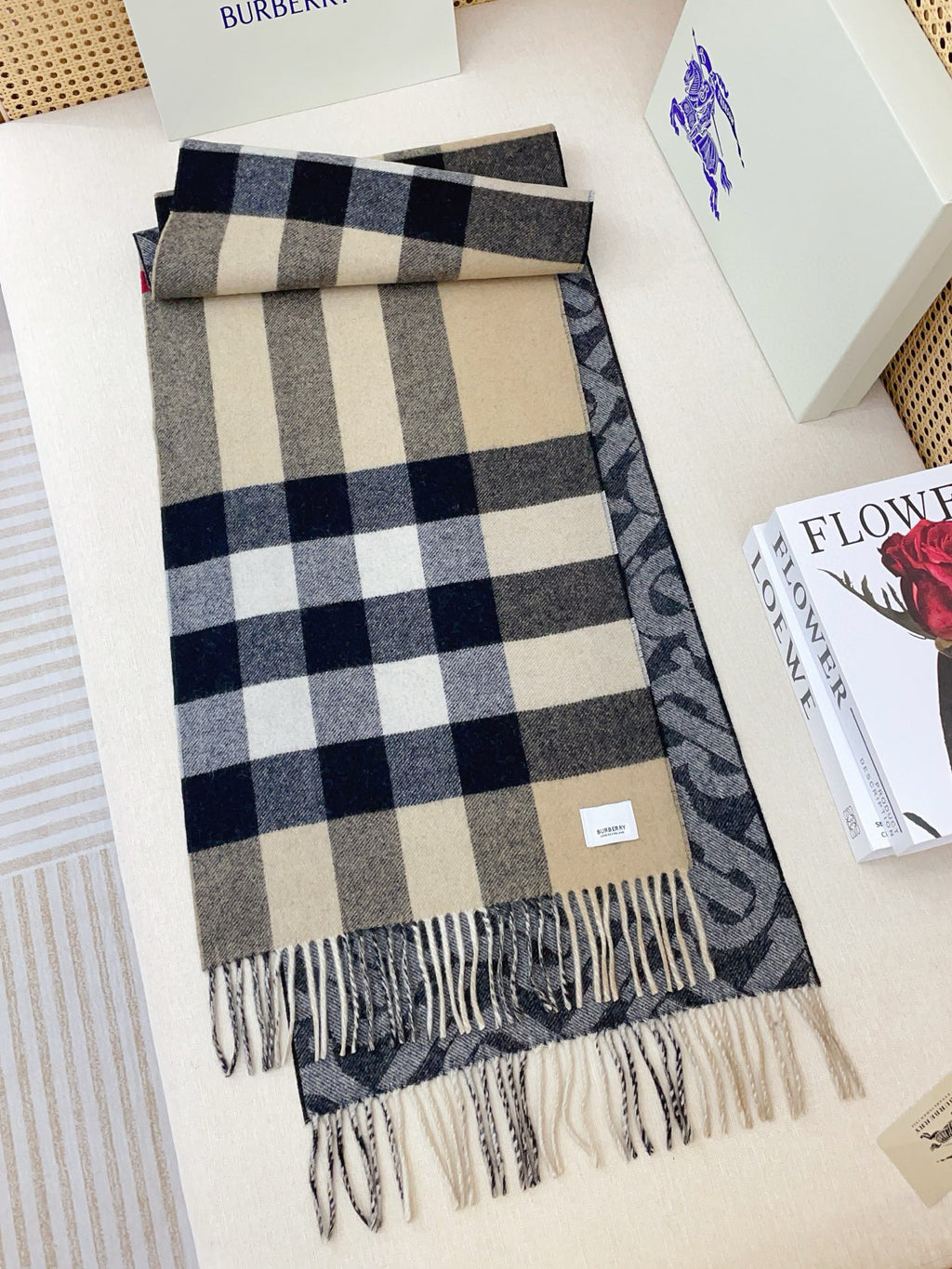 Unisex scarf