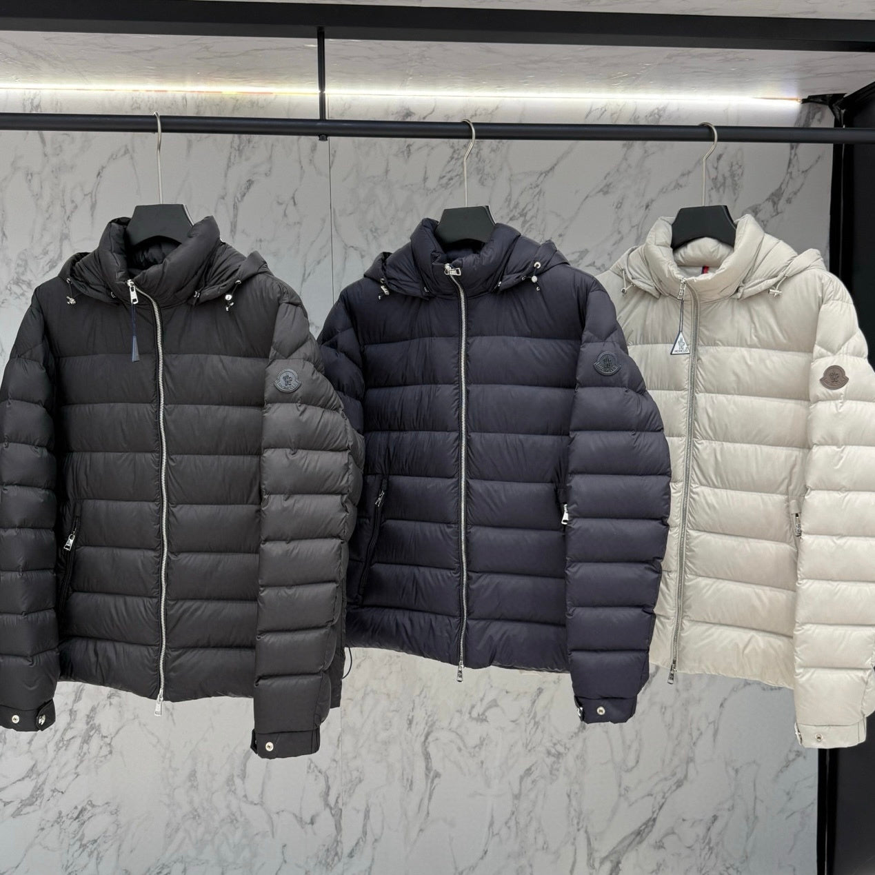 PUFFER JACKET