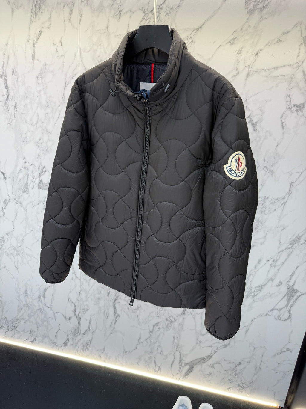 PUFFER JACKET