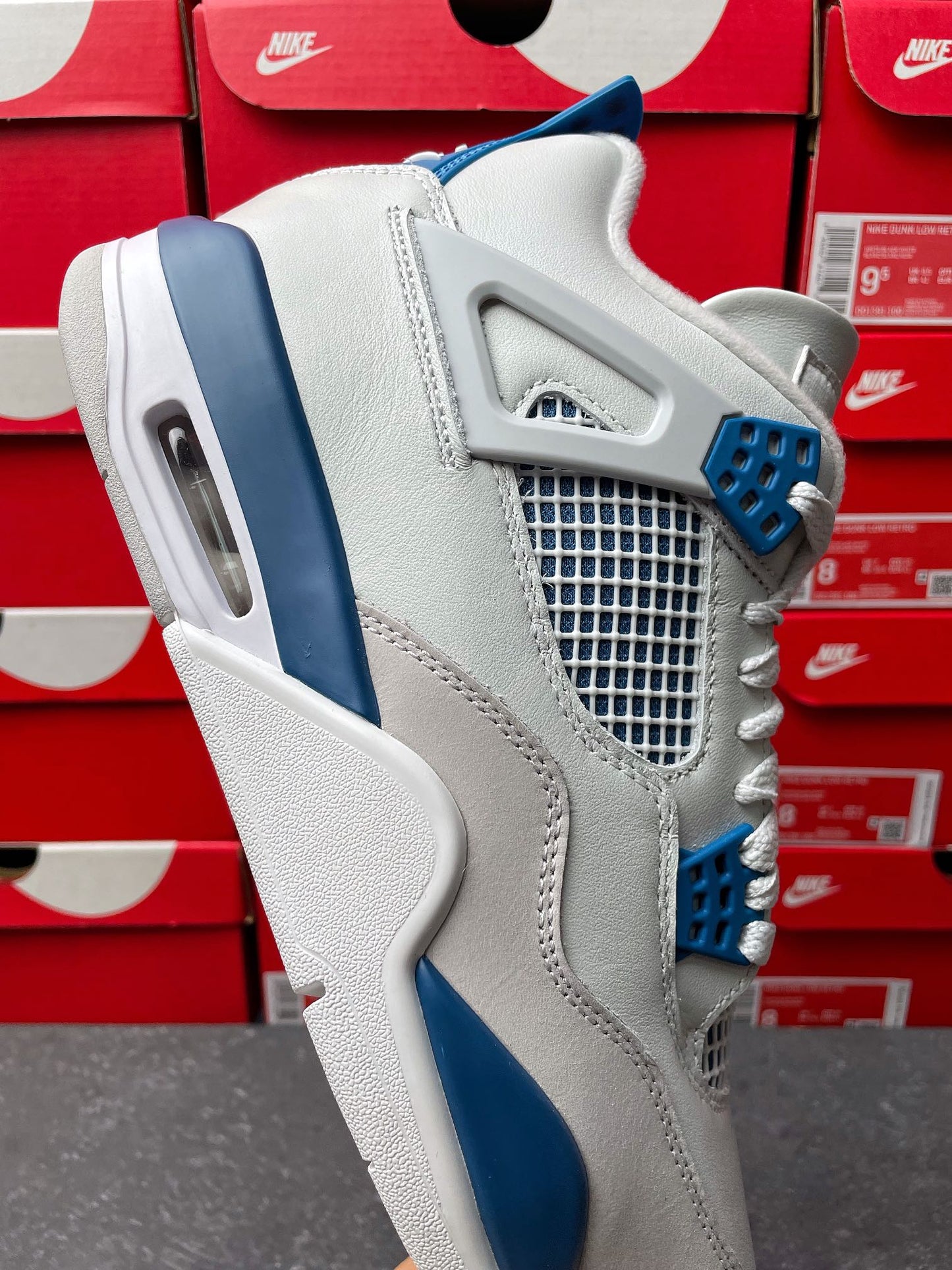 Unisex sneakers