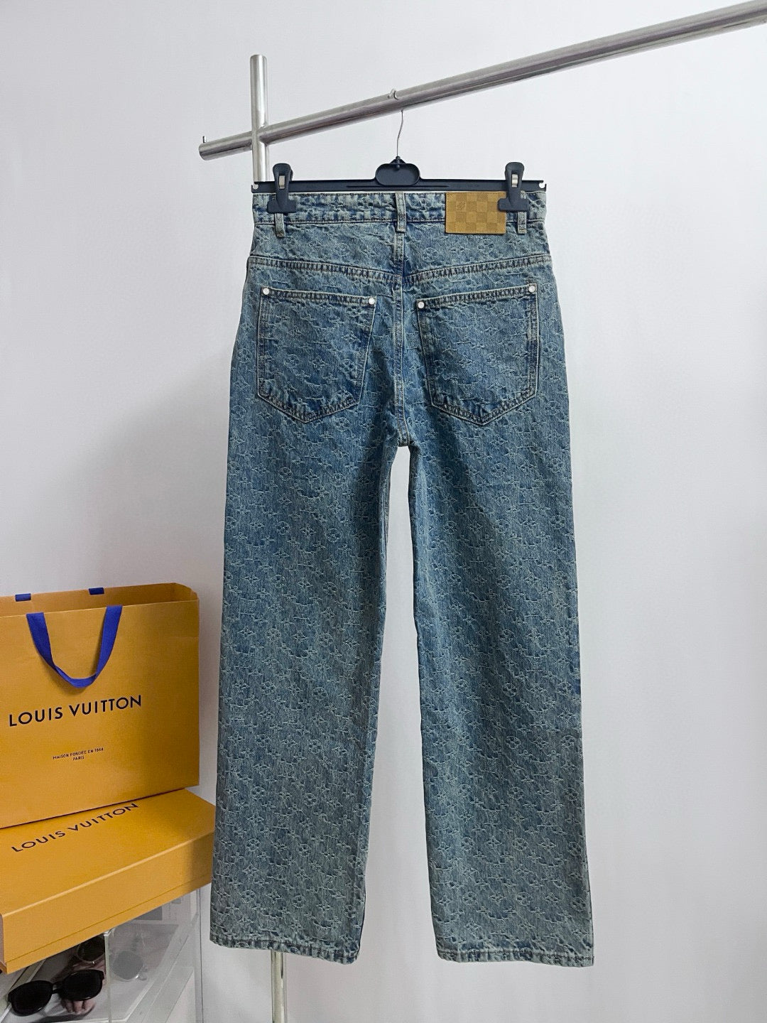 Men denim jean