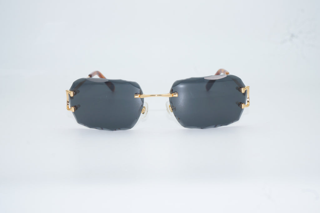 Diamond cut lens sunglasses
