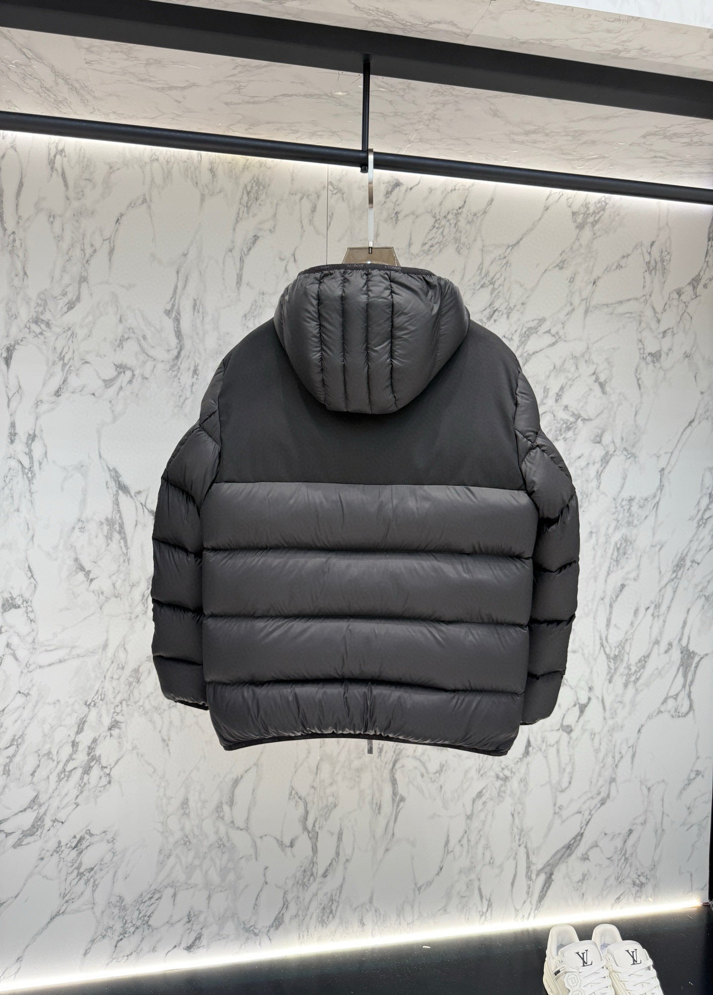 PUFFER JACKET