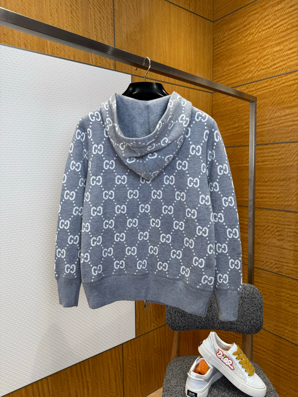 REVERSIBLE HOODIE