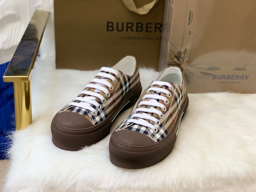 Unisex sneakers