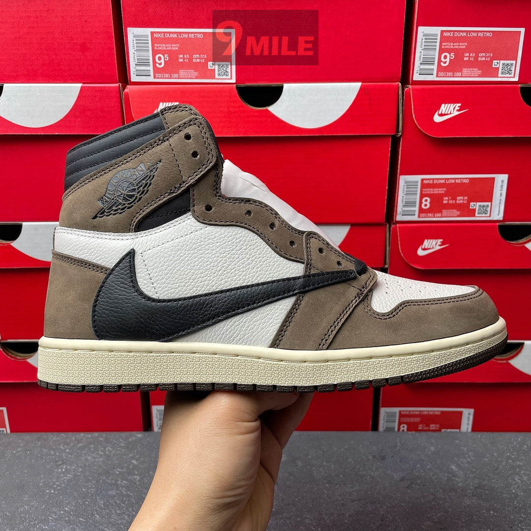 Unisex sneakers