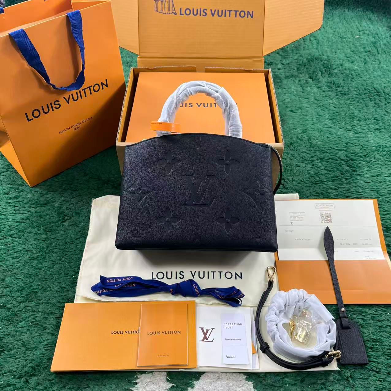 Women bag