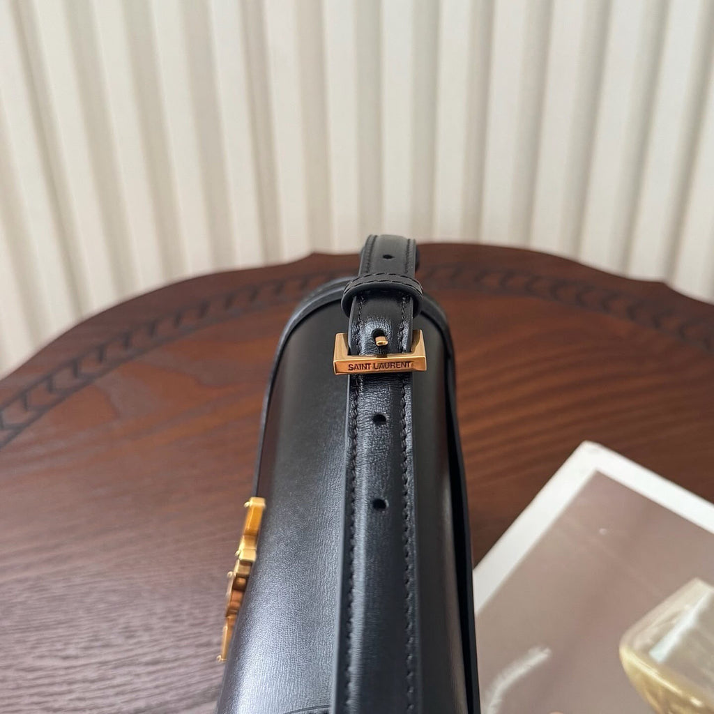 Women bag