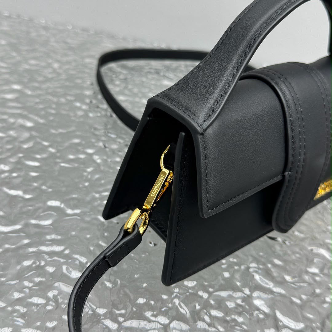 Women bag