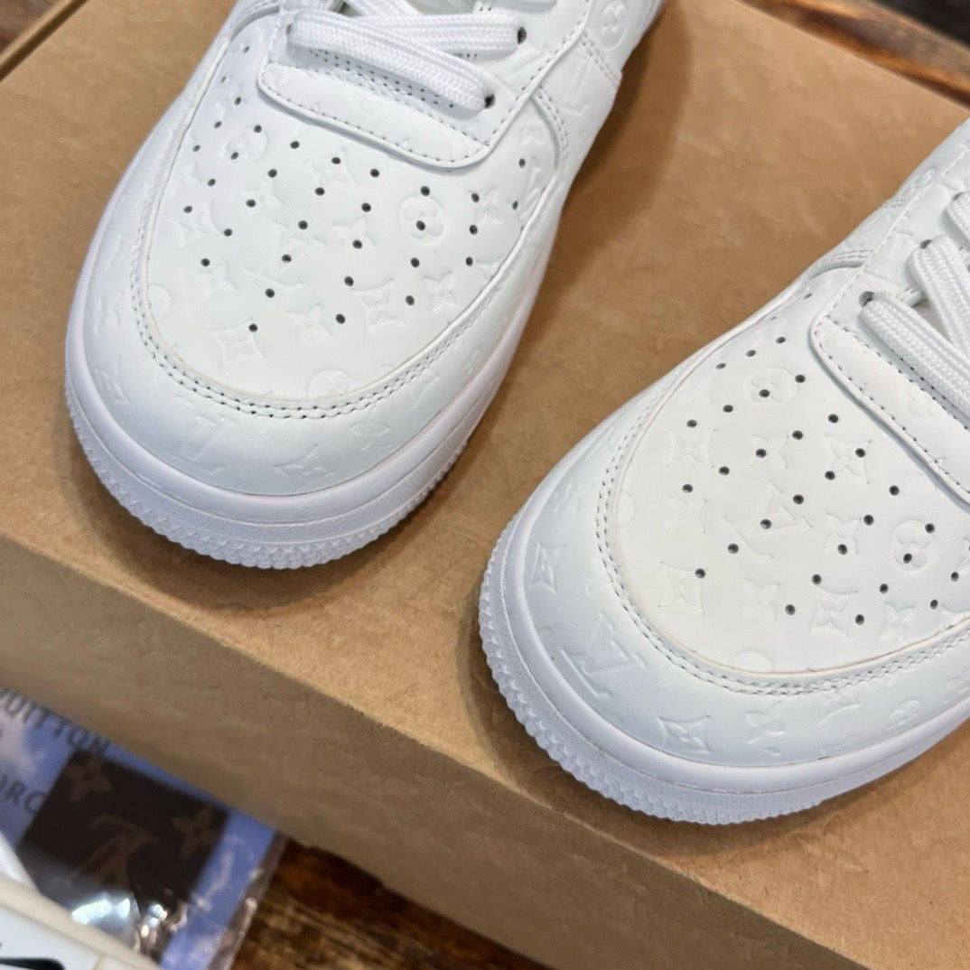 Unisex sneakers