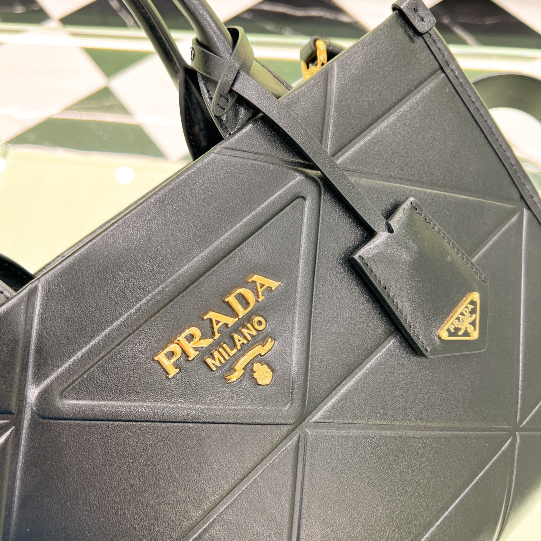 Women bag tote