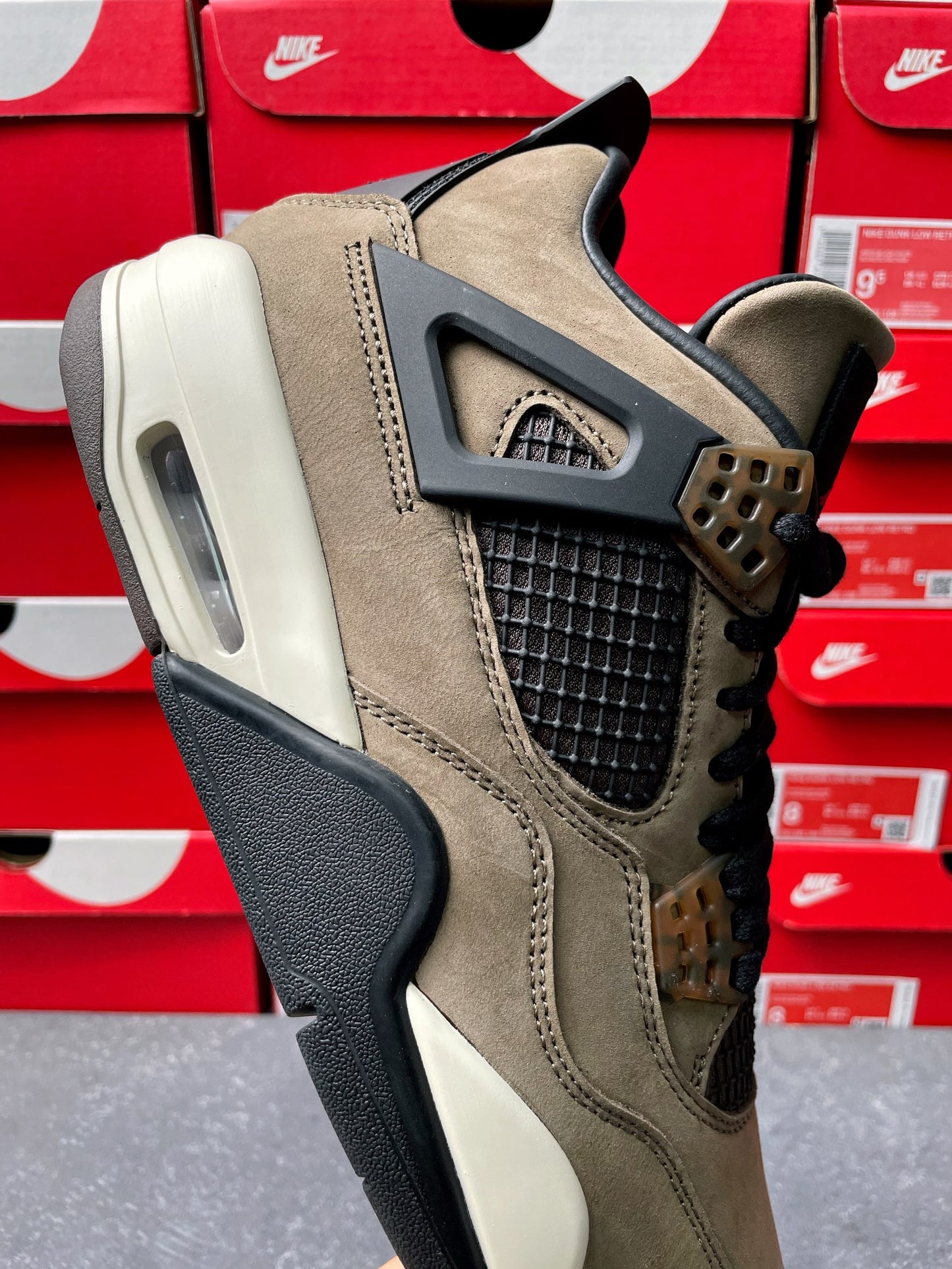 Unisex sneakers