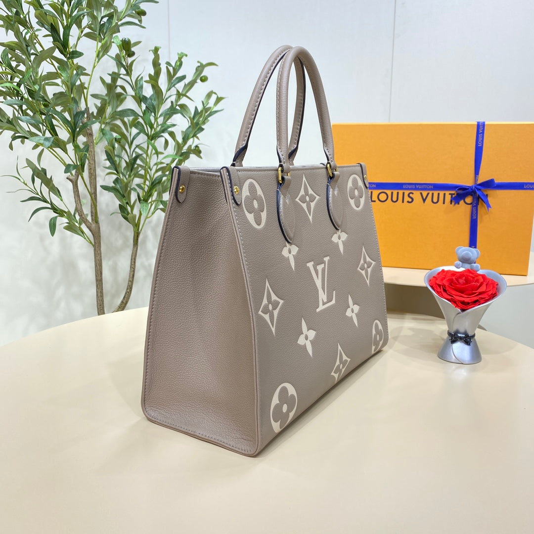Women bag tote