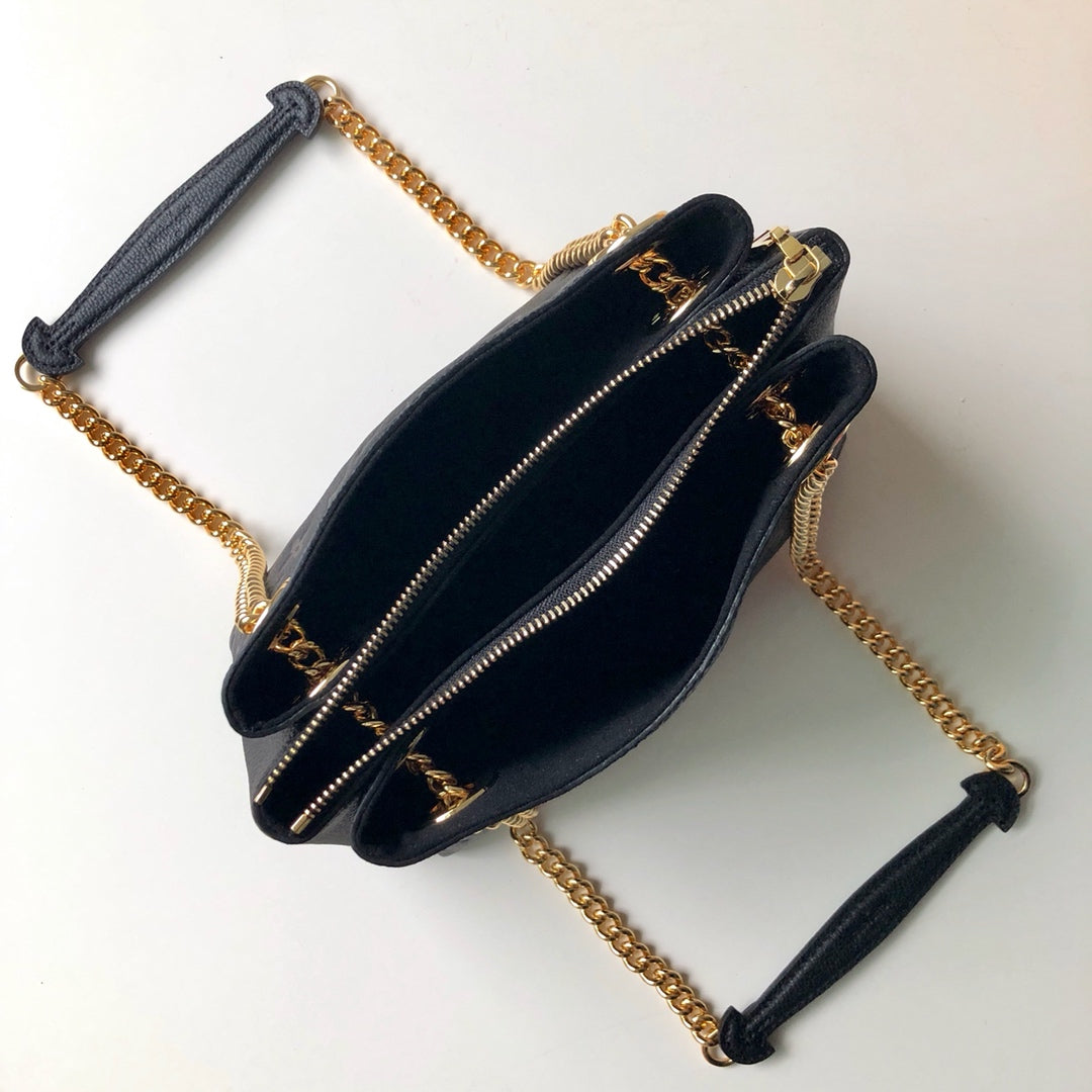 Women bag