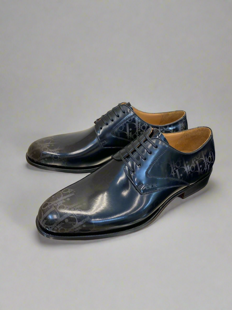 Formal shoes