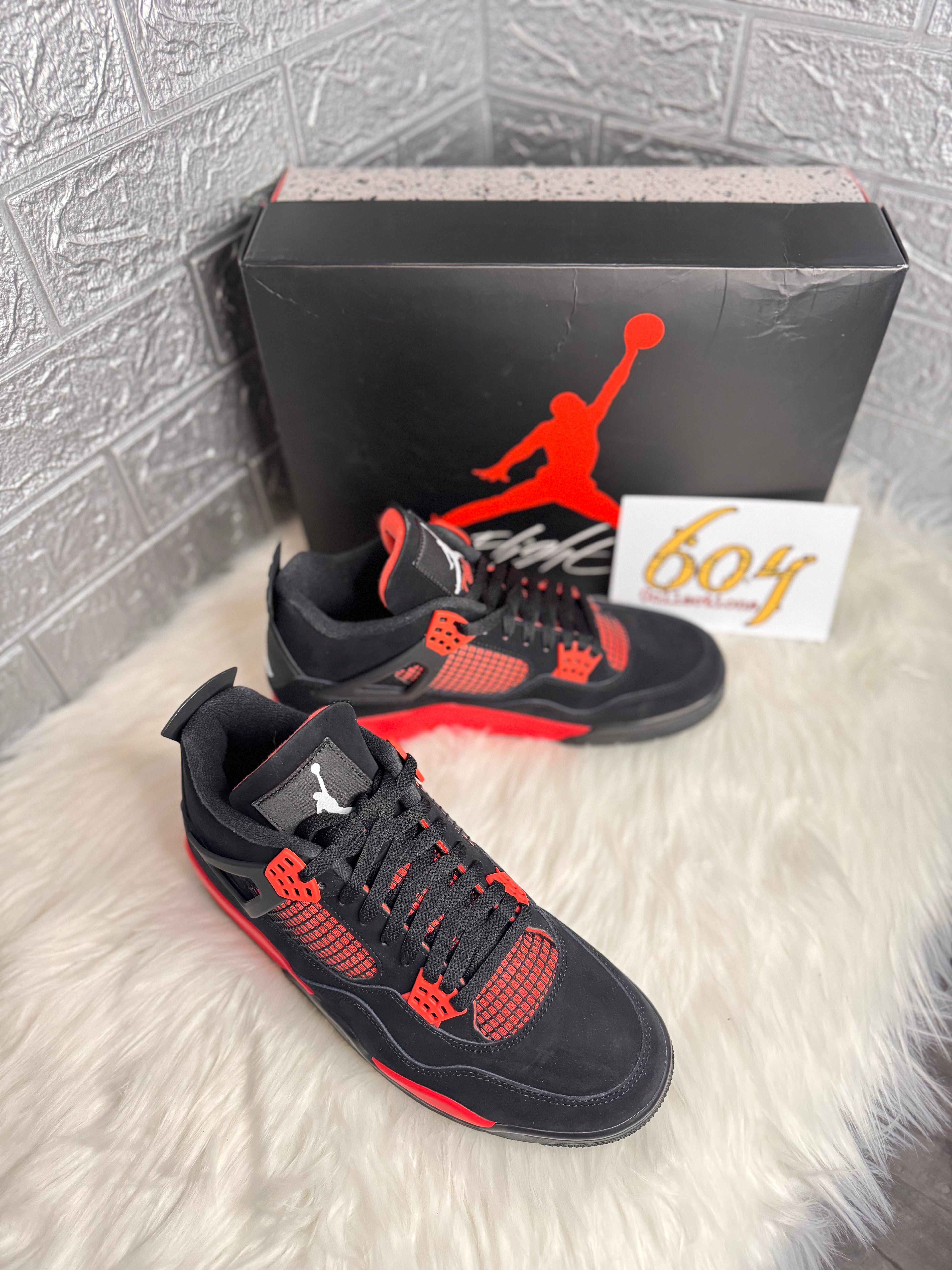 Unisex sneakers