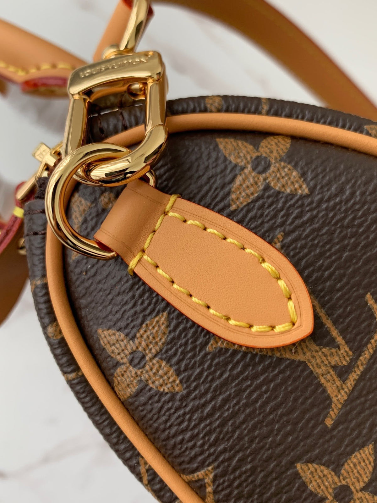 Women bag