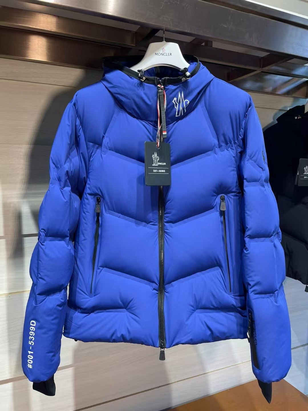 SKI PUFFER JACKET