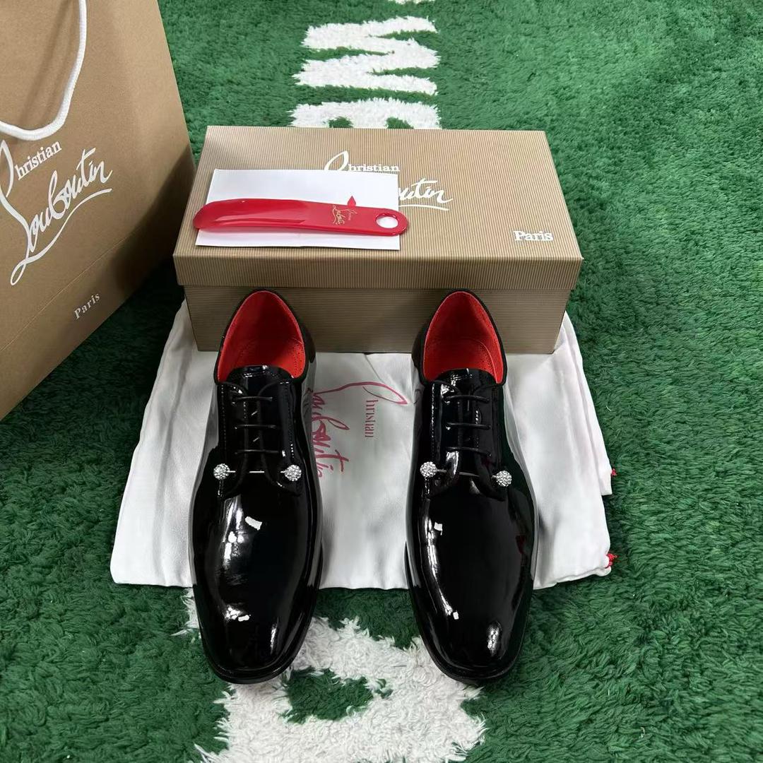 Men loafers
