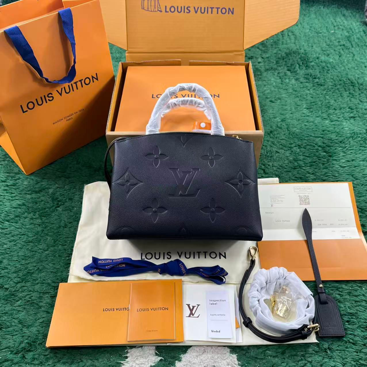 Women bag