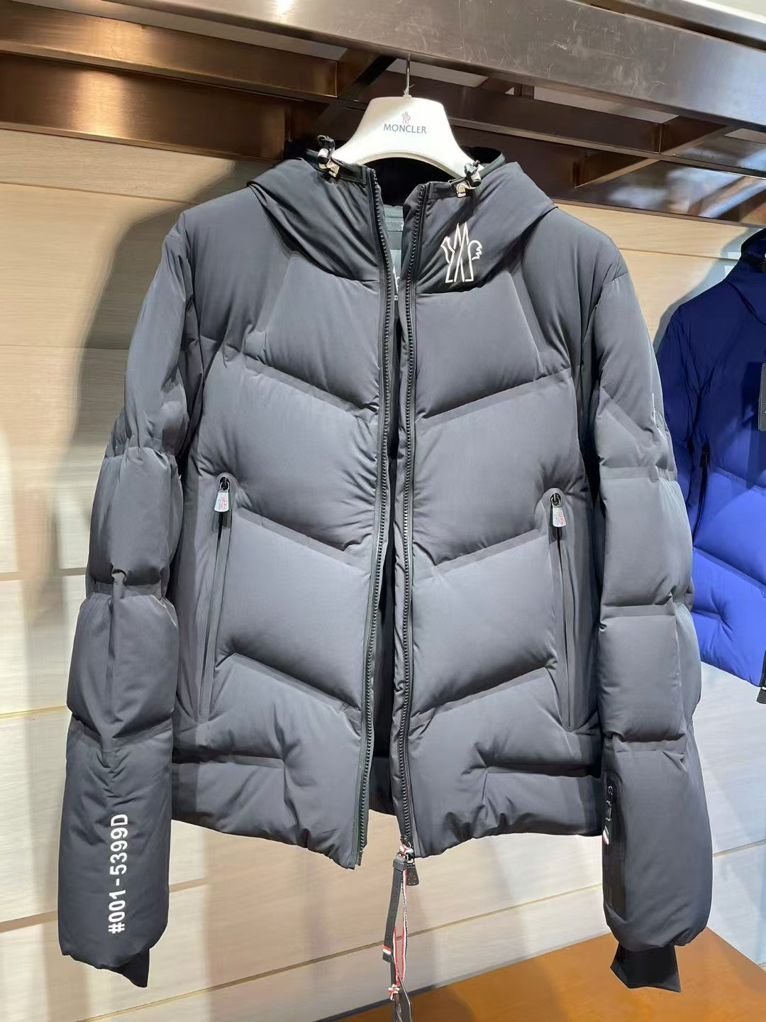 SKI PUFFER JACKET