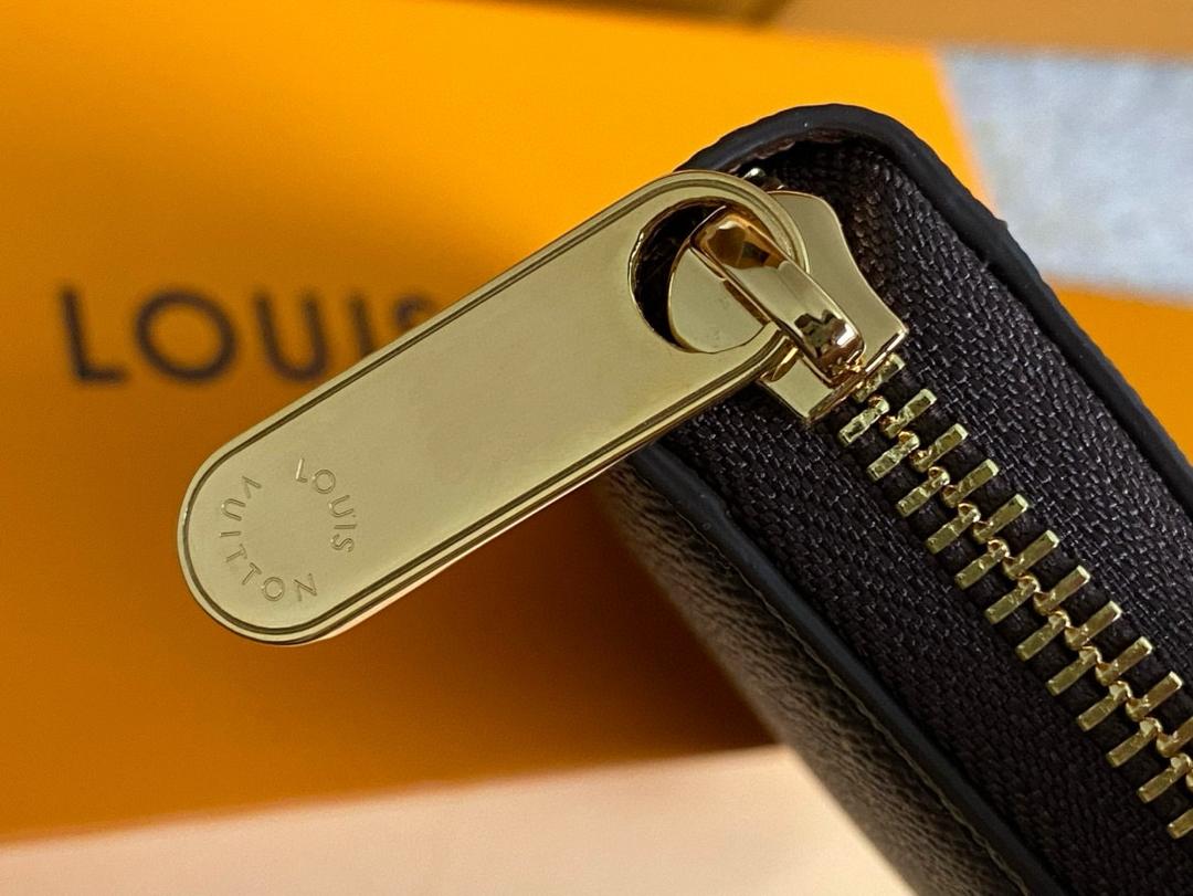 Women bag wallet