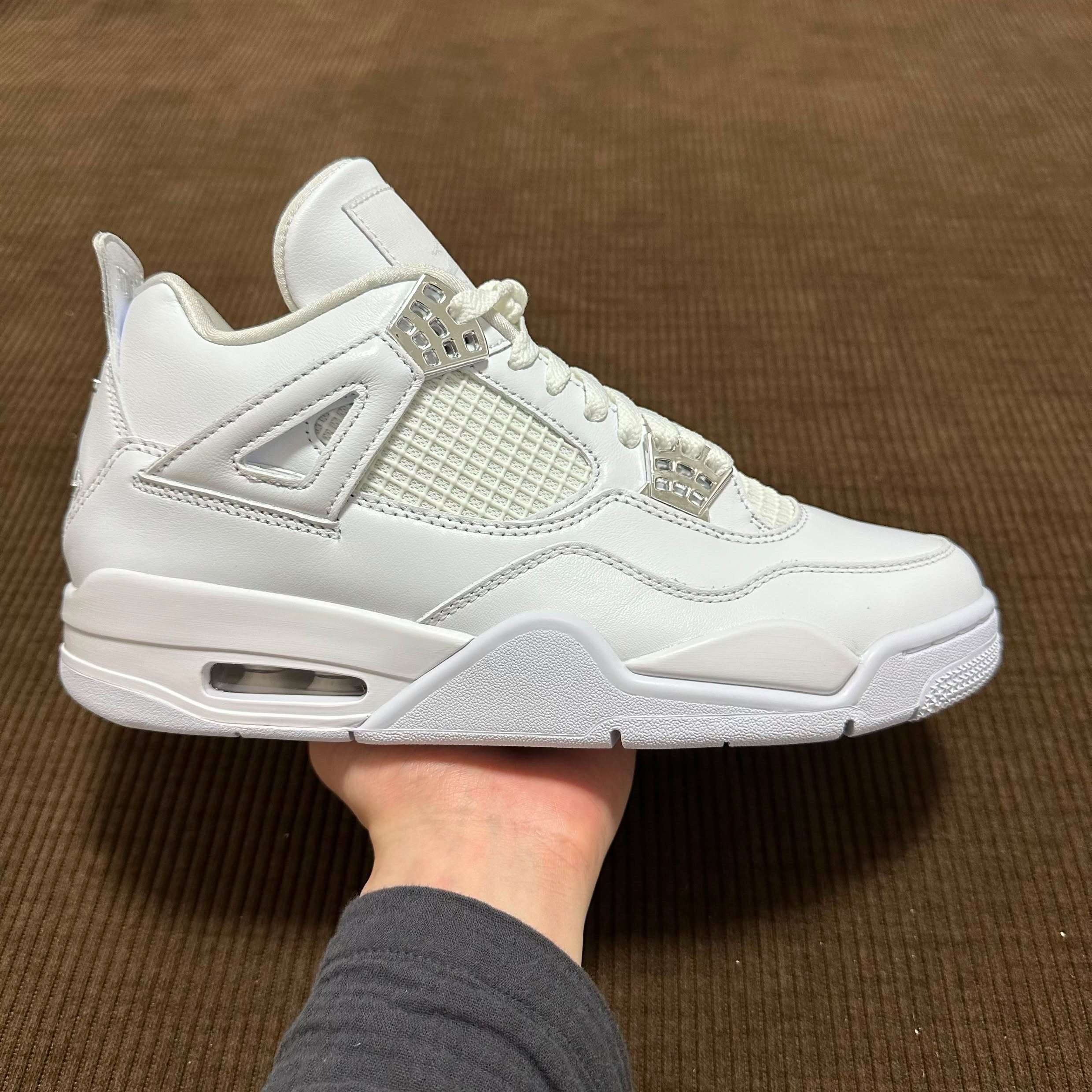 Pure money sneaker