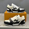 UNISEX SNEAKERS