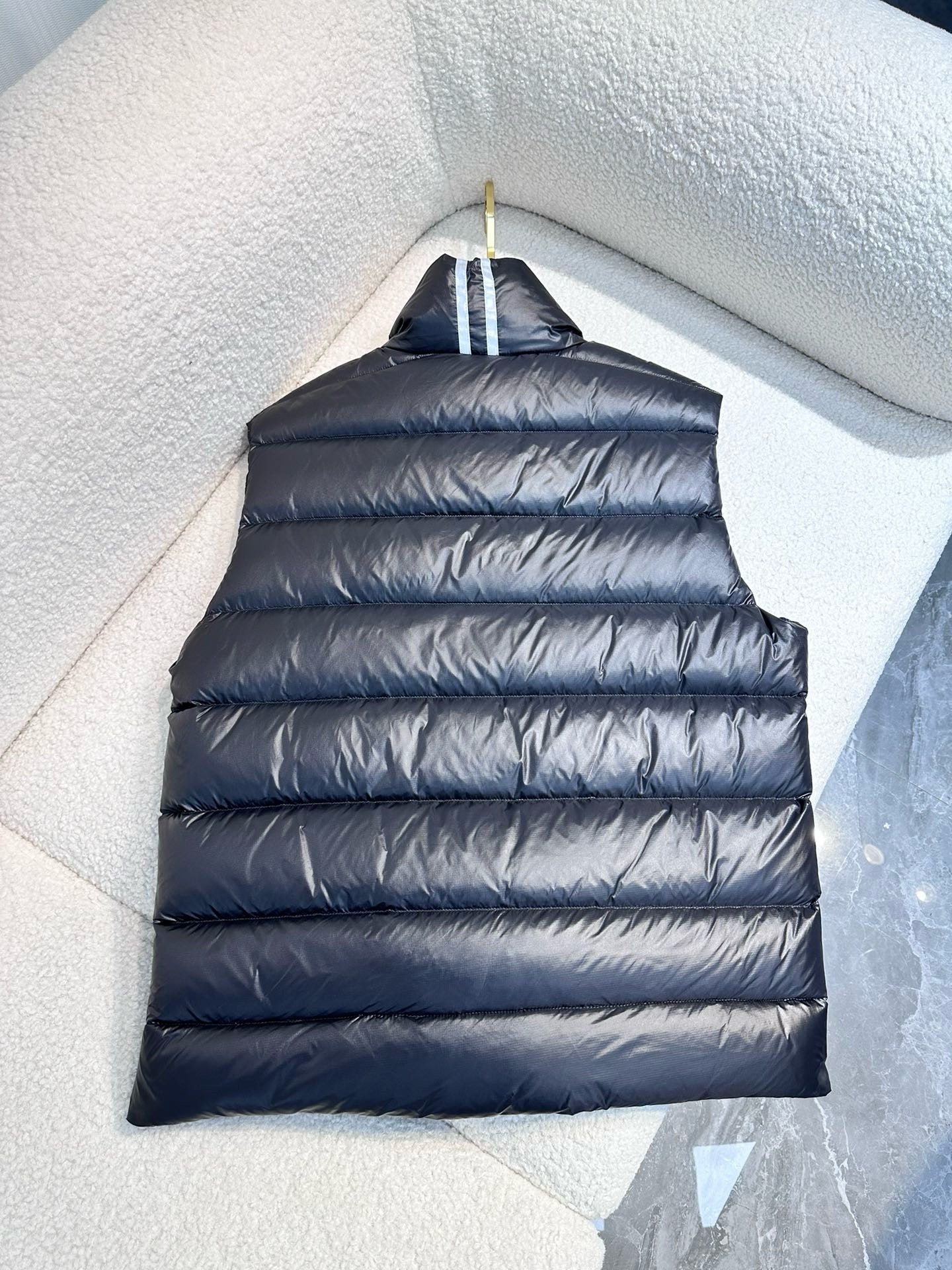 GOOSE VEST