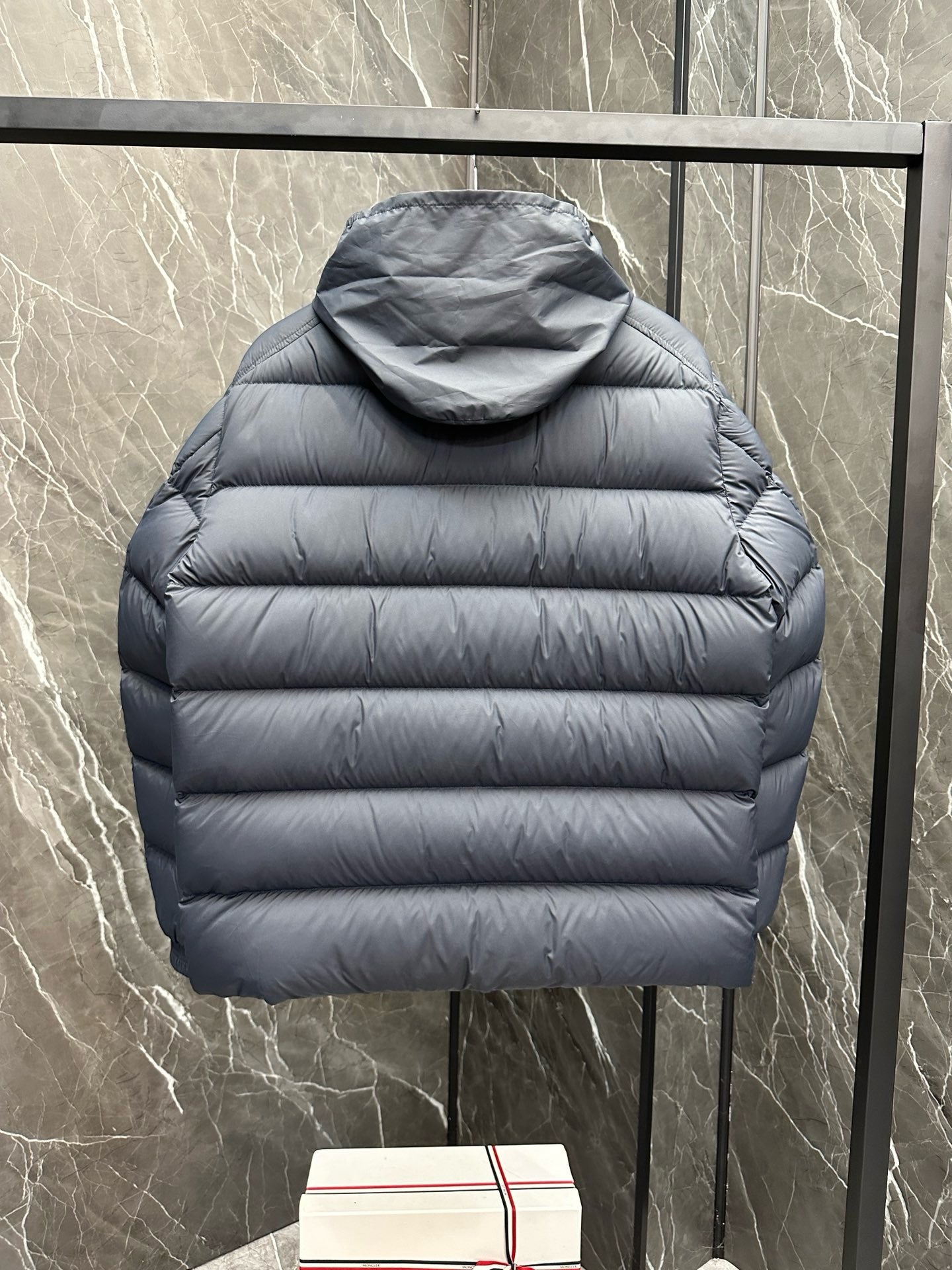 PUFFER JACKET