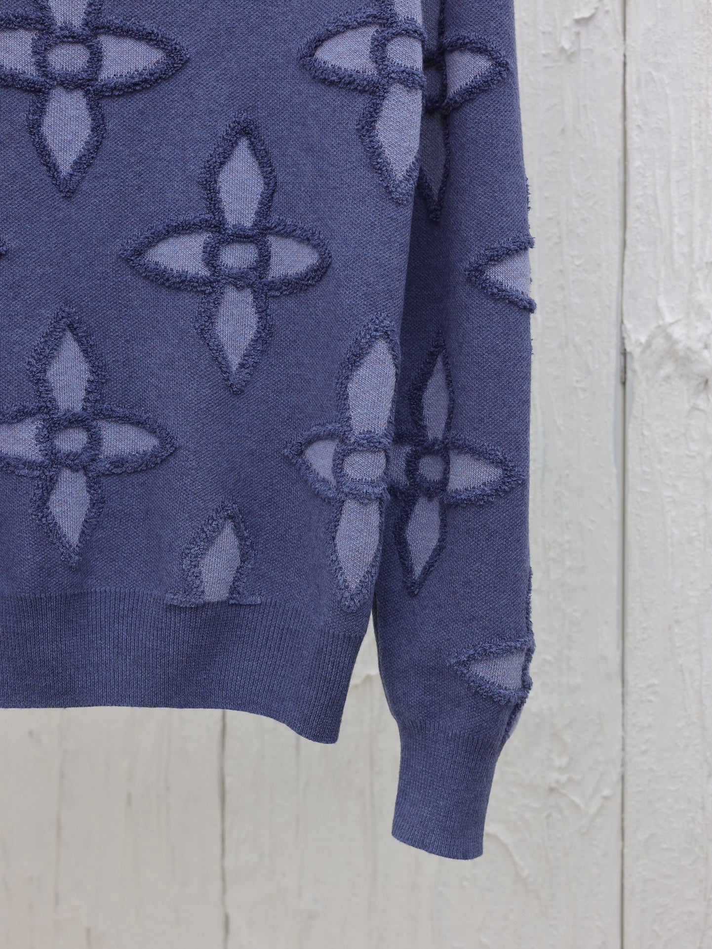 HIGH END SWEATSHIRT
