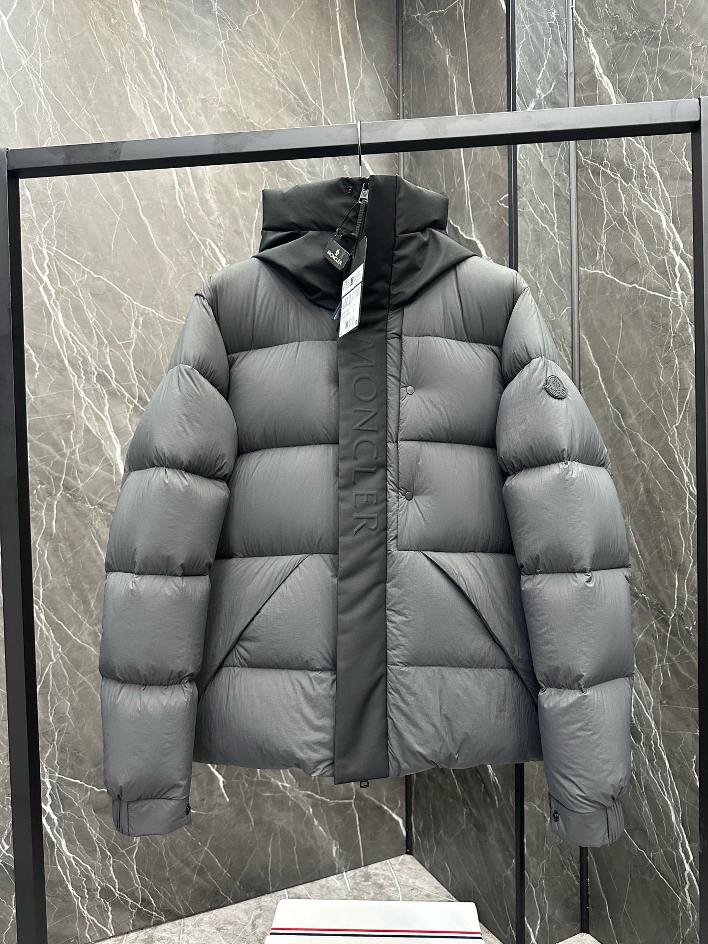 PUFFER JACKET
