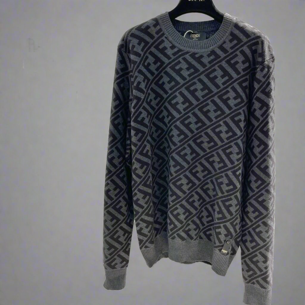 HIGH END SWEATER