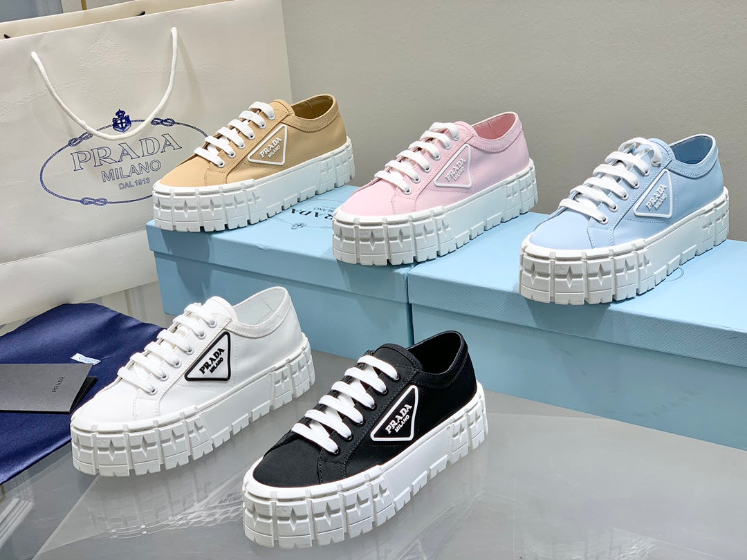 WOMEN SNEAKERS (5 COLORS)