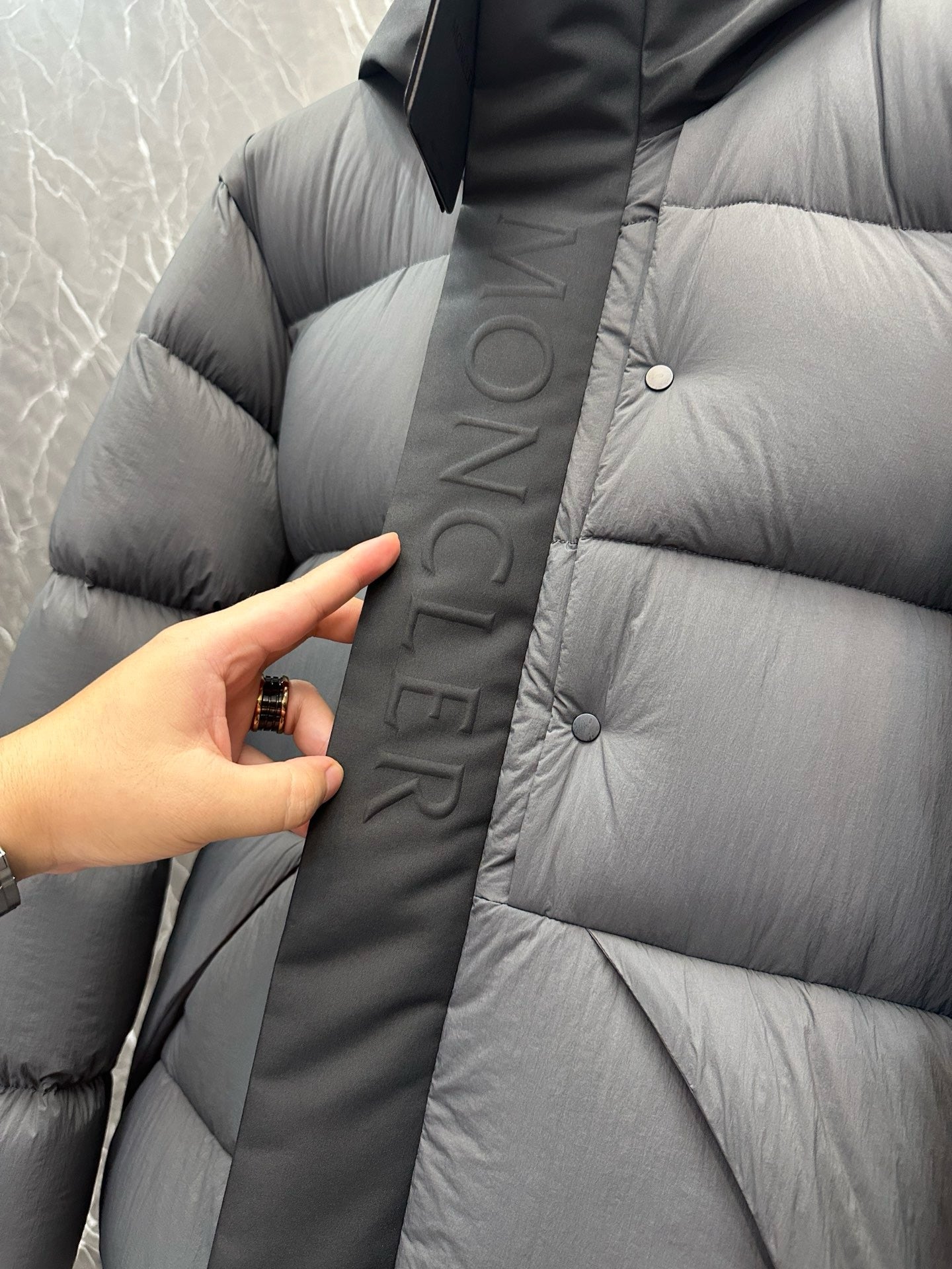 PUFFER JACKET