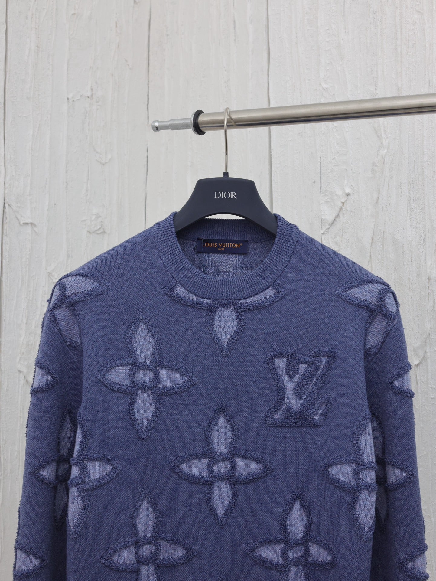 HIGH END SWEATSHIRT