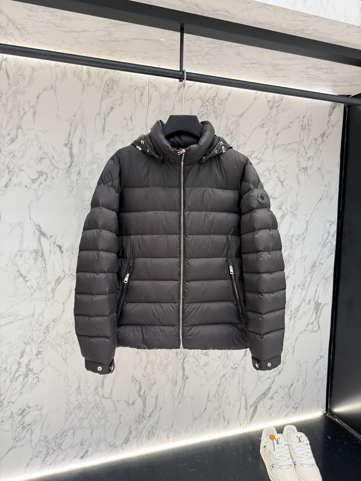 PUFFER JACKET